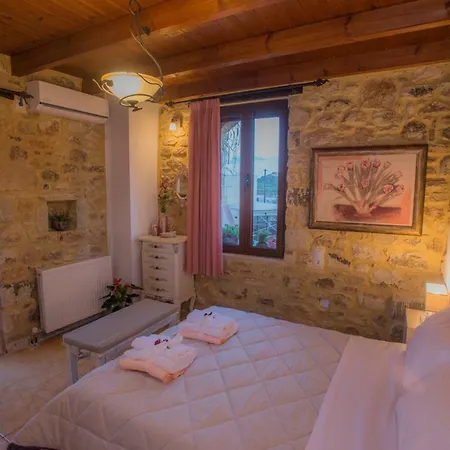 Villa Kamelia-Renovated Old House-South Crete Galia Exterior photo