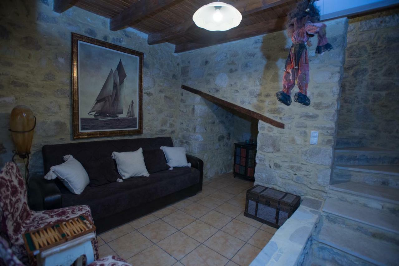Kamelia-renovated Old House-south Crete Galia