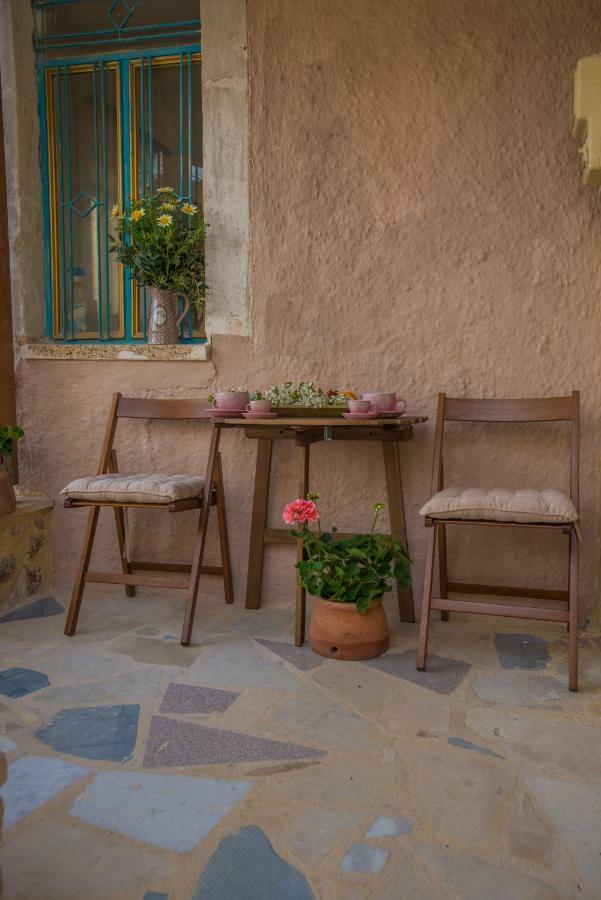 Villa Kamelia-renovated Old House-south Crete *