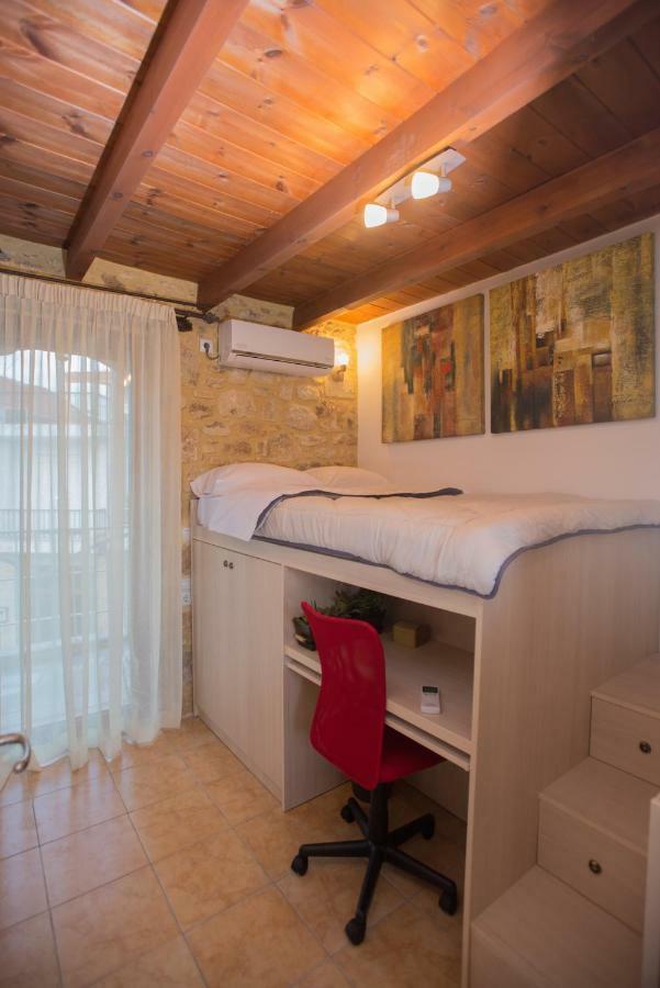 Kamelia-renovated Old House-south Crete Galia