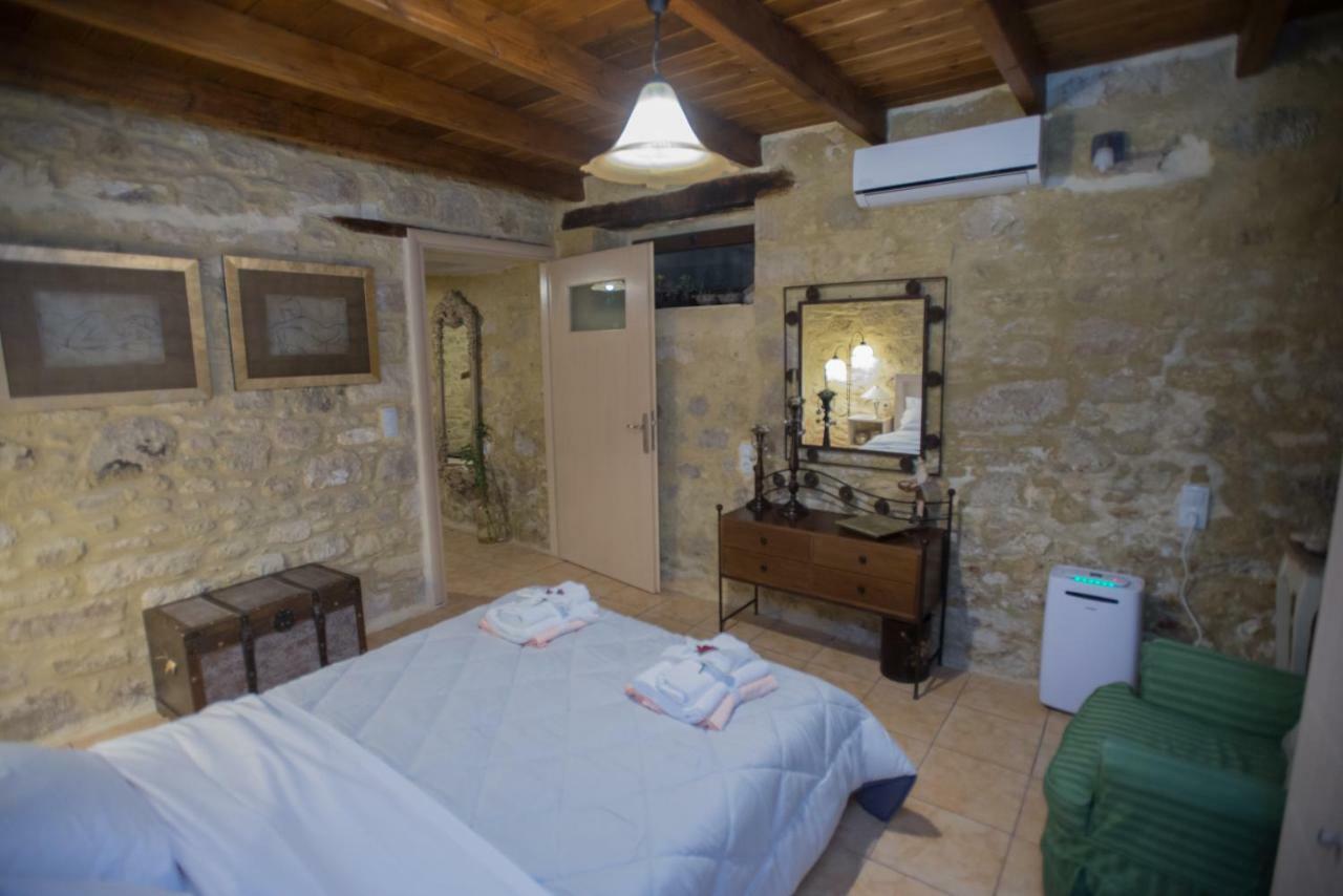 Villa Kamelia-renovated Old House-south Crete