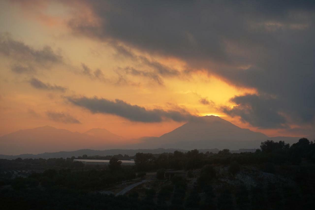 Villa Kamelia-renovated Old House-south Crete