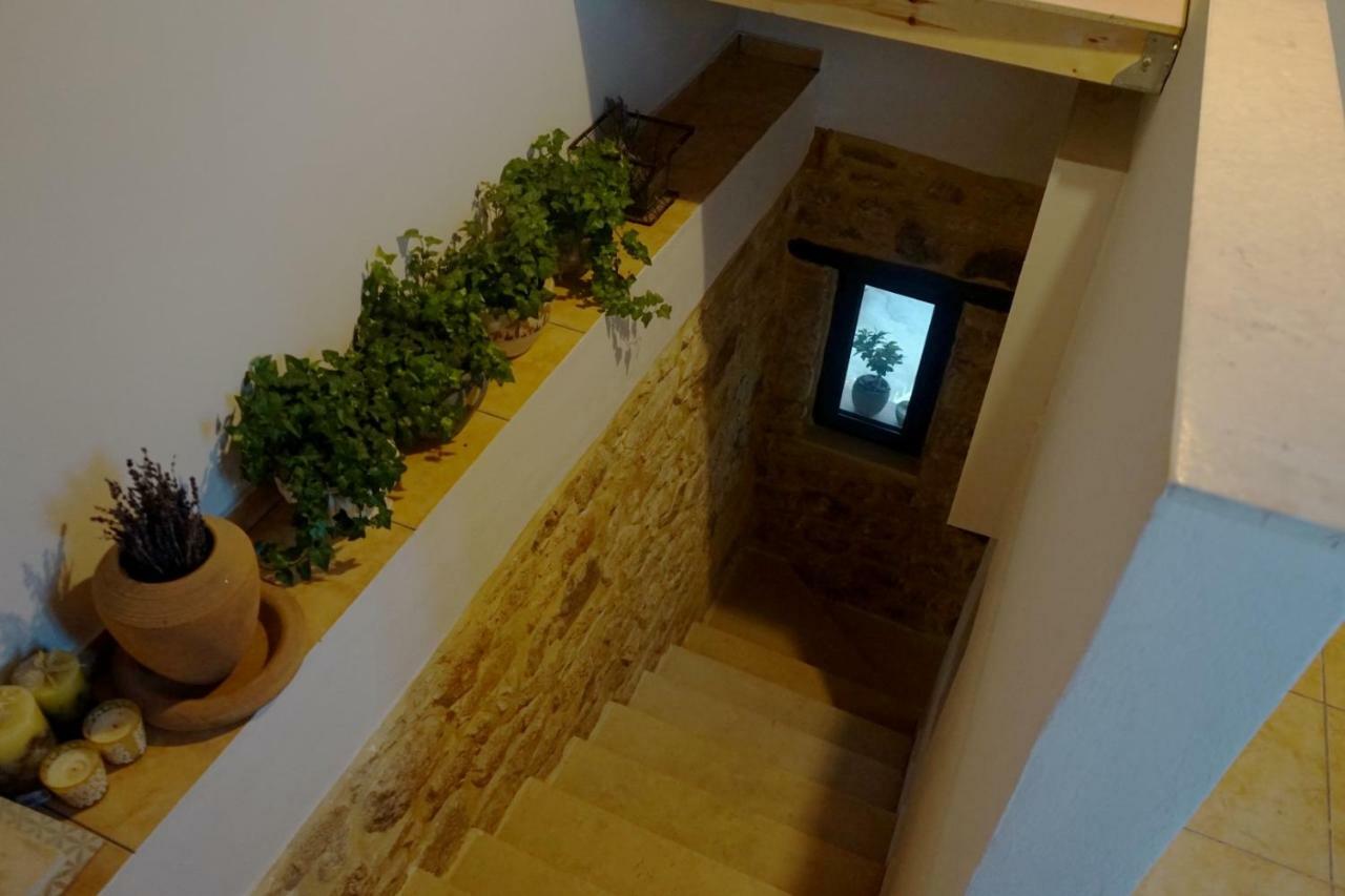 Villa Kamelia-renovated Old House-south Crete